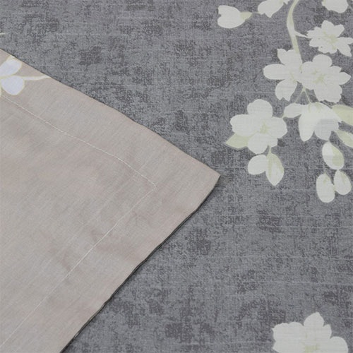 Contrast Print on Reverse