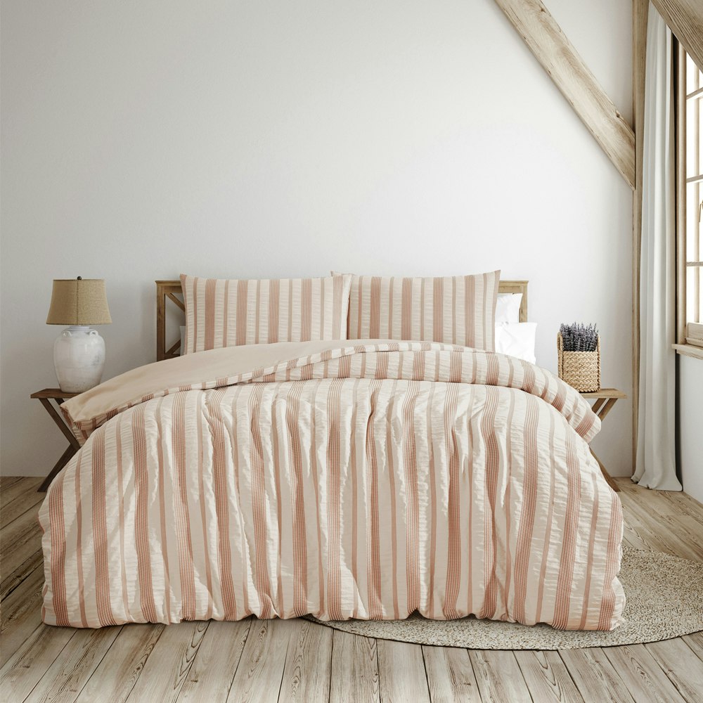 Ardor Boudoir Lisbon Seersucker Quilt Cover Set