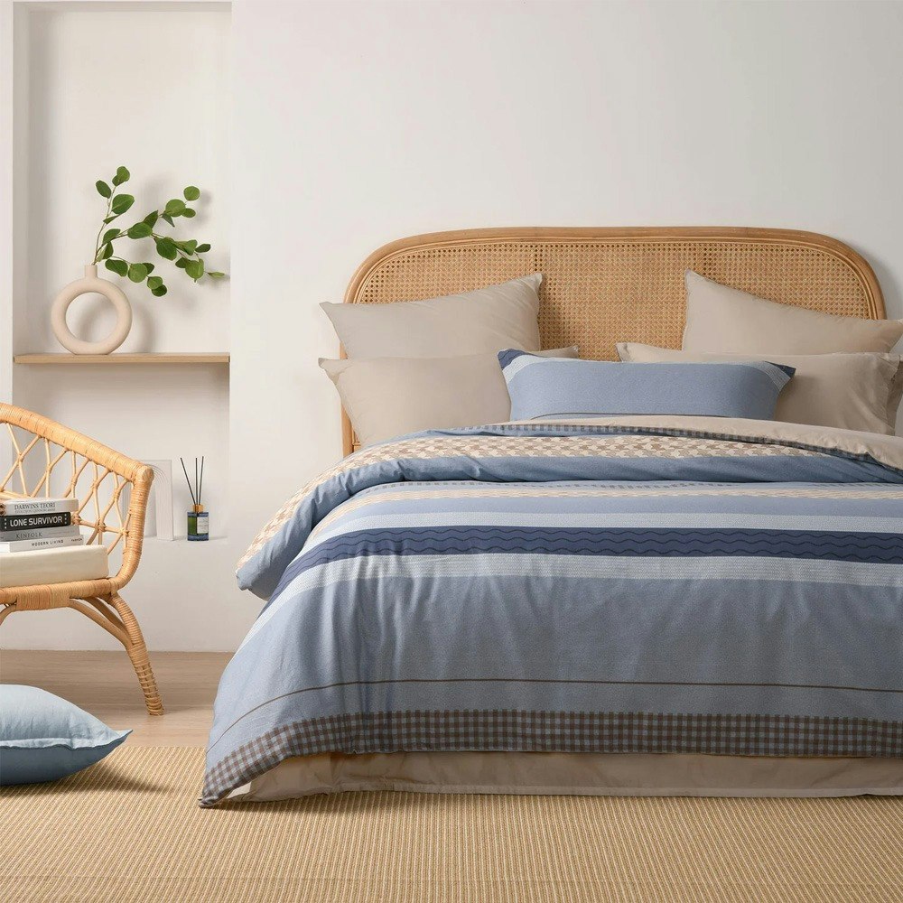 Dreamaker Kumiko 100% Cotton Reversible Quilt Cover Set