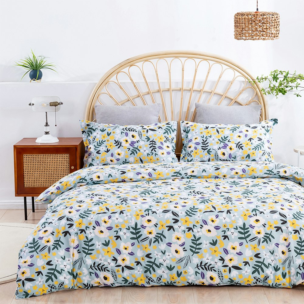 Dreamaker Cotton Printed Green to Alice Quilt Cover Set