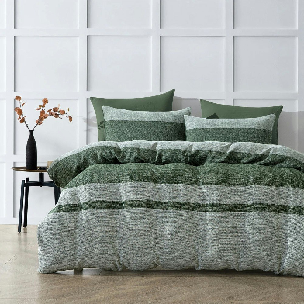 Diamond Embossed in Olive