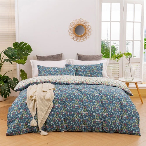Dreamaker Olivia Floral 100% Cotton Reversible Quilt Cover Set