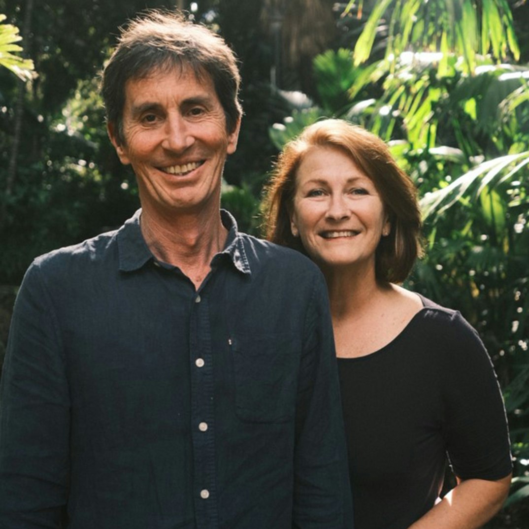 Founders of ecoLinen