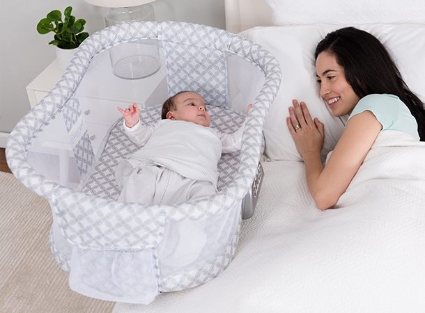 Halo swivel bassinet outlet baby bunting