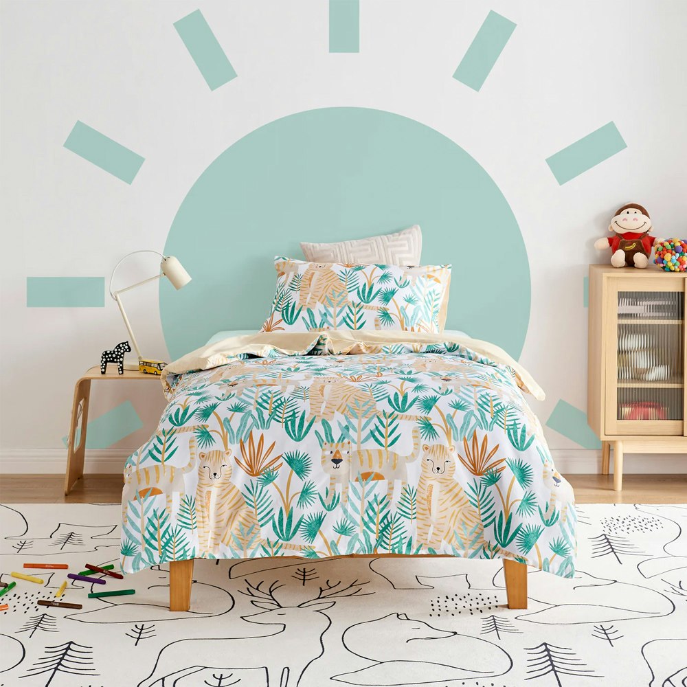 Jack & Ava At The Zoo Quilt Cover Set