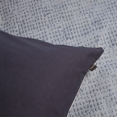 Contains 1 x Quilt Cover Set and 2 Pillowcases