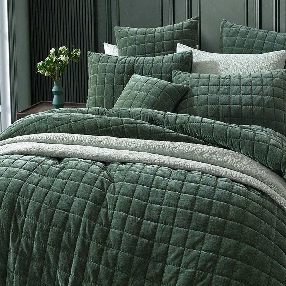 Logan and Mason Apollo Velvet Square Quilted Quilt Cover Set