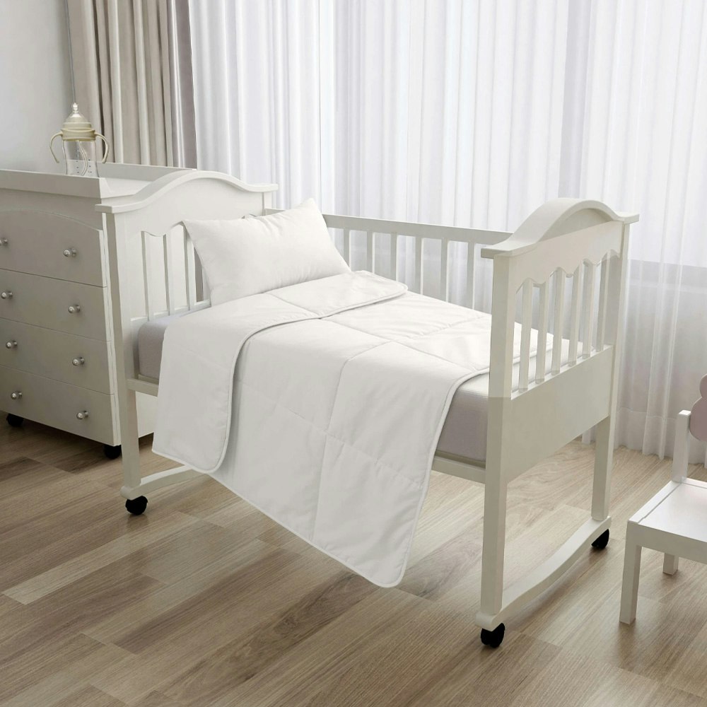 Natural Home Summer Bamboo Quilt 250gsm cot