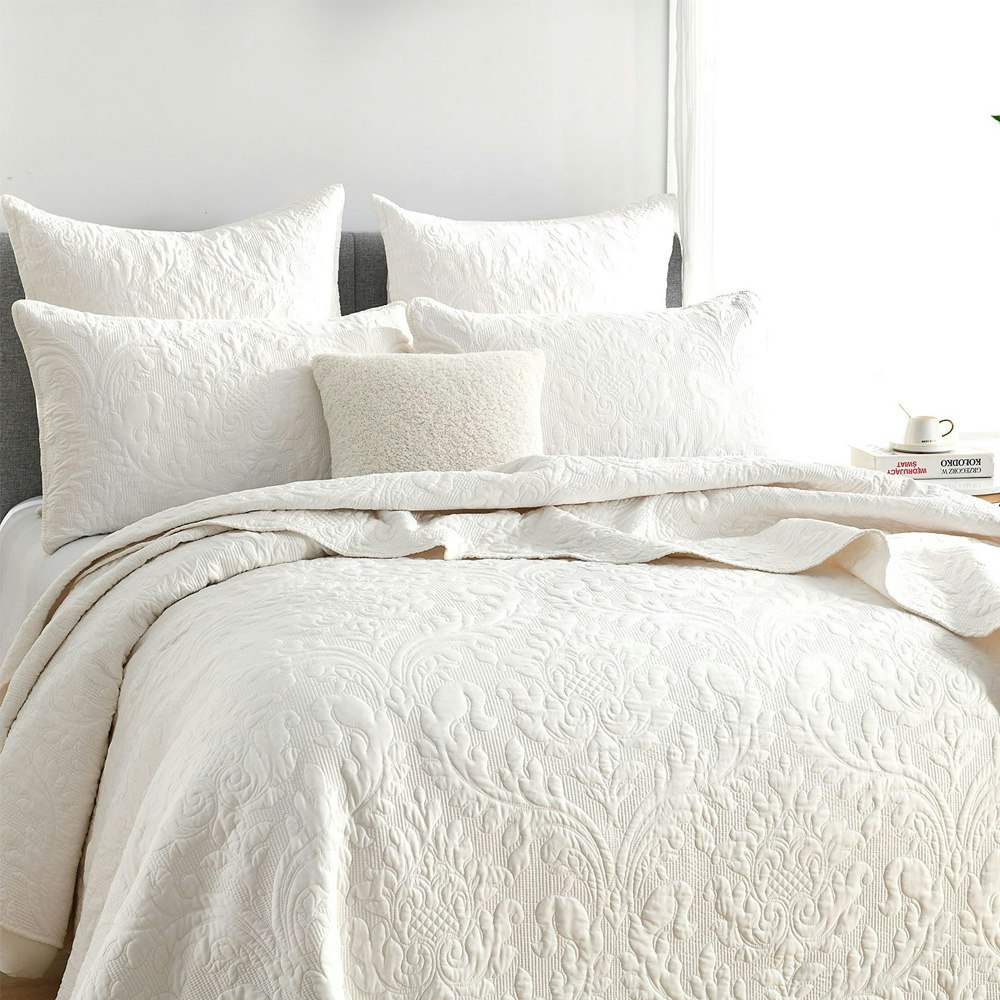Renee Taylor Berlin Jacquard Coverlet Set