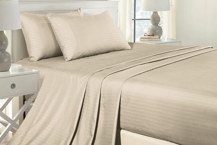 Royal Comfort Blended Bamboo Sheet Set with Stripes - Queen Sand)