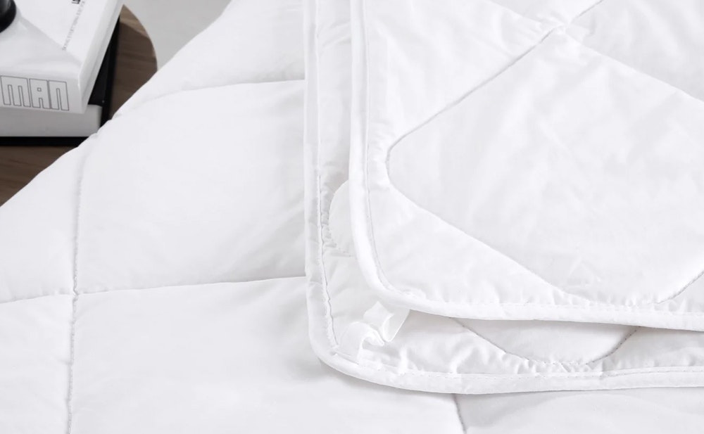 Wooltara Luxury Four Season Two Layer Washable Australian Wool Quilt Packaging