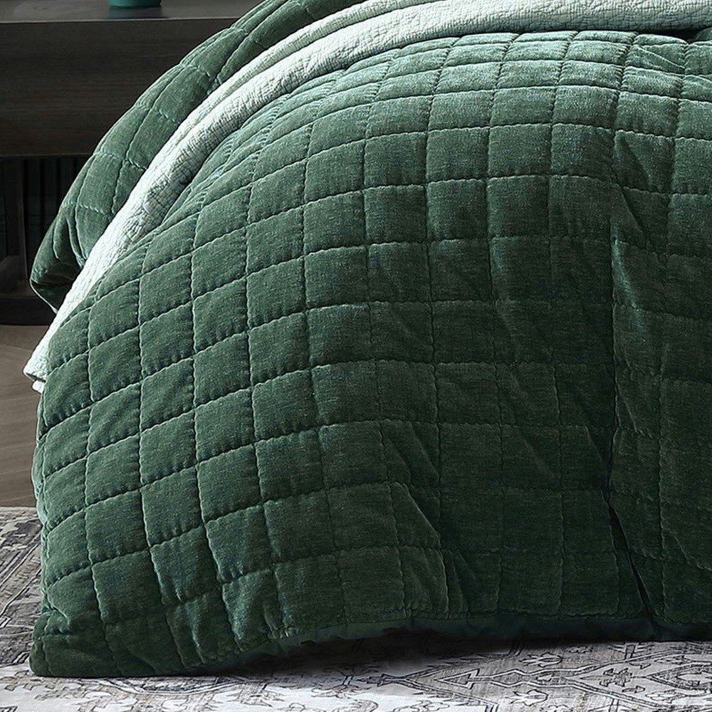 Logan and Mason Apollo Velvet Square Quilted Quilt Cover Set Cilantro