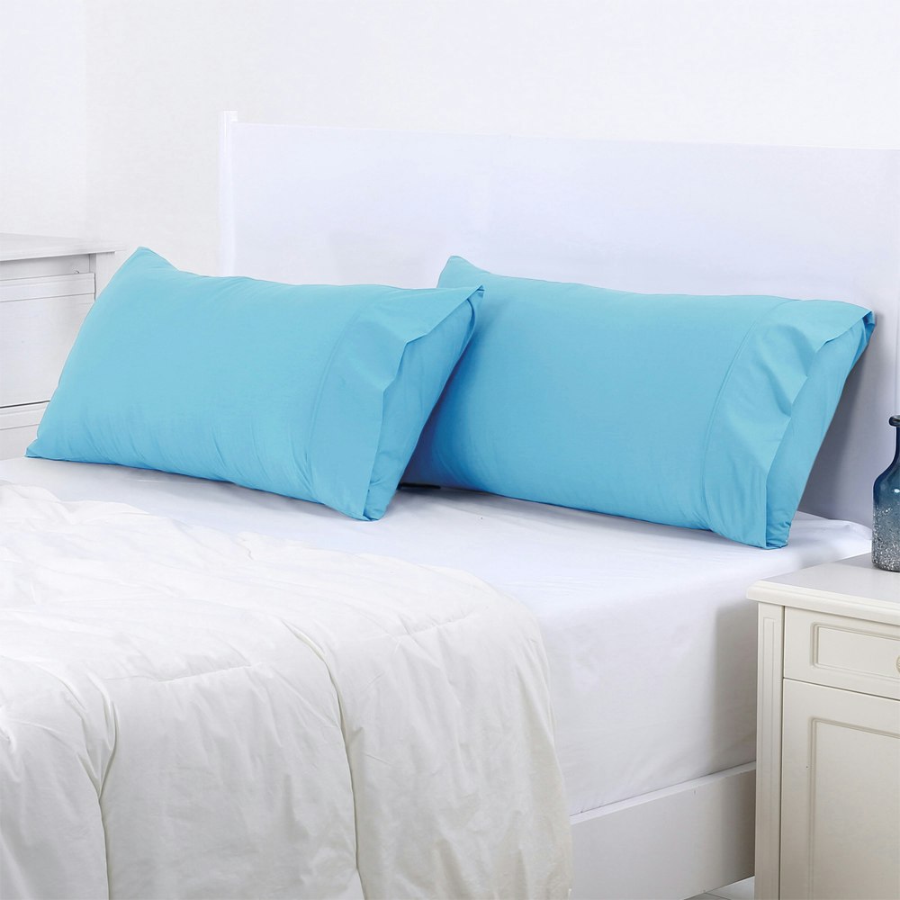 Dreamaker 250 Thread Count Standard Twin Pack Pillowcase