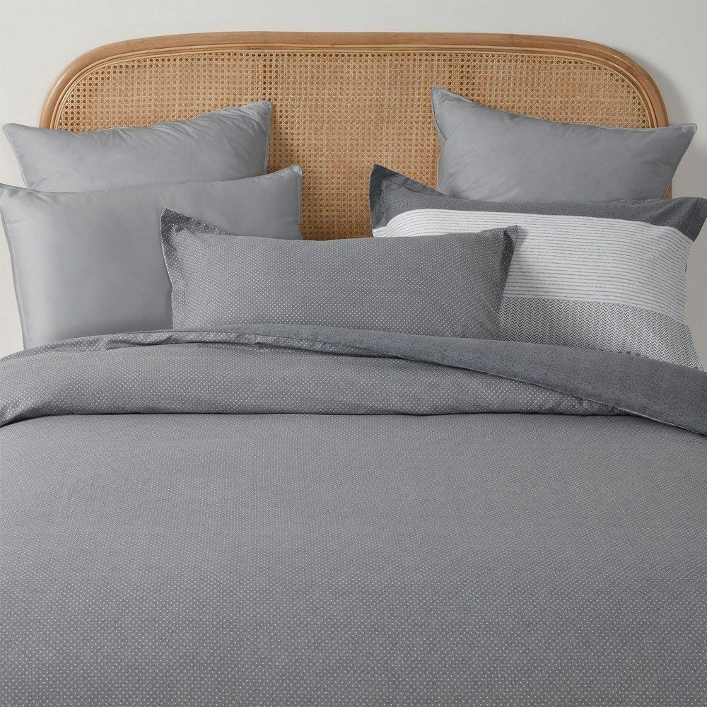 Dreamaker Artarmon 100% Cotton Reversible Quilt Cover Set
