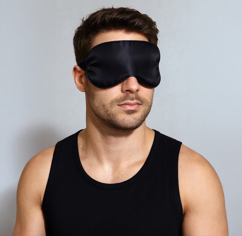 Travel Easy Luxurious Mulberry Silk Black Sleep Mask Thumbnail