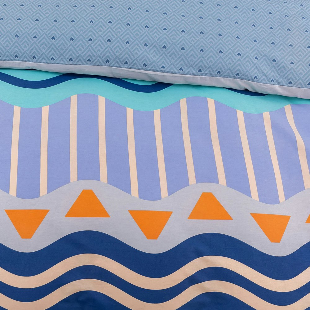 Dreamaker Capri 100% Cotton Reversible Quilt Cover Set