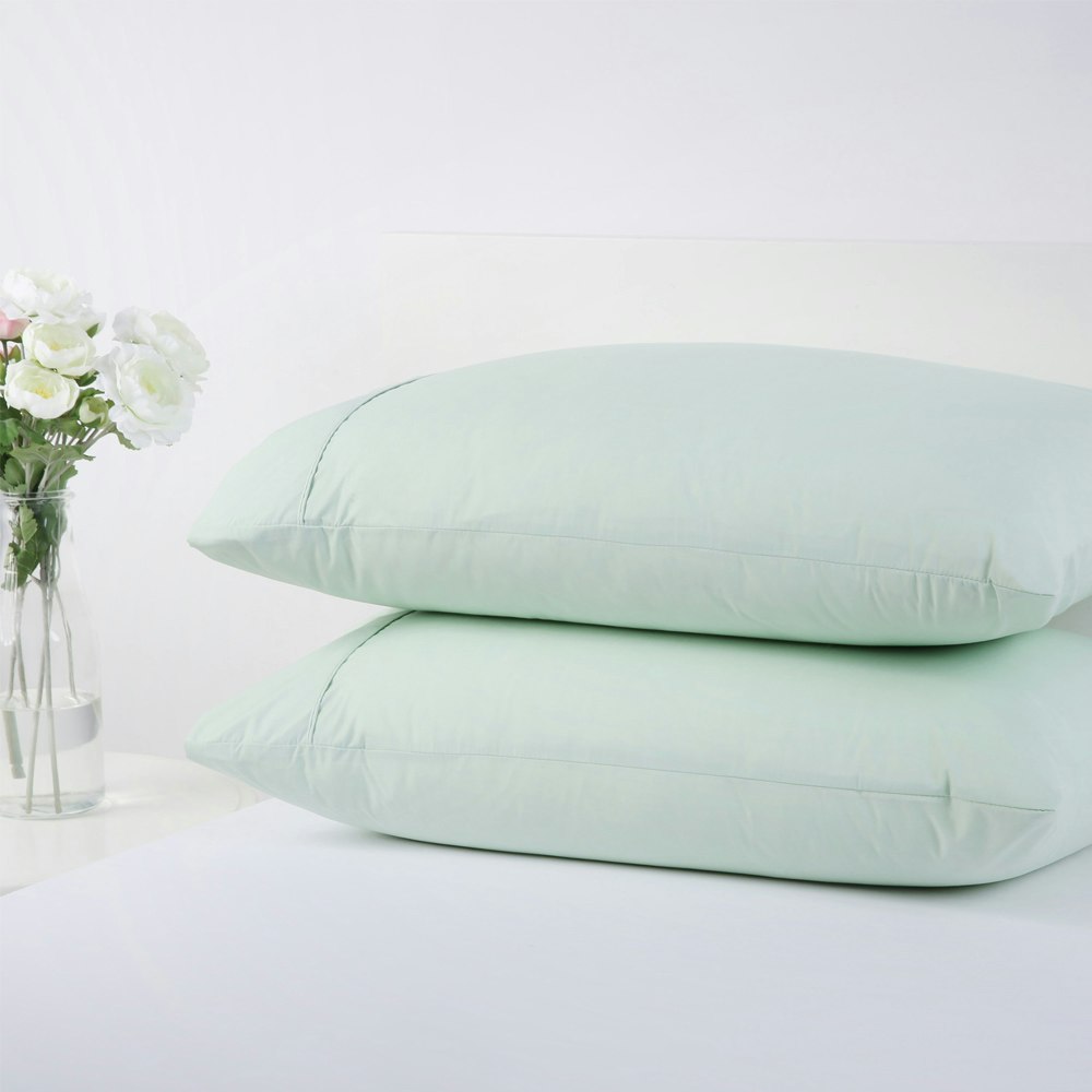 Dreamaker 250 Thread Count Standard Twin Pack Pillowcase