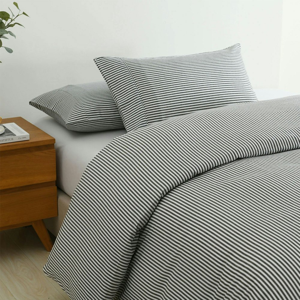 Royal Comfort Luxury Striped Linen Quilt Cover Set Charcoal