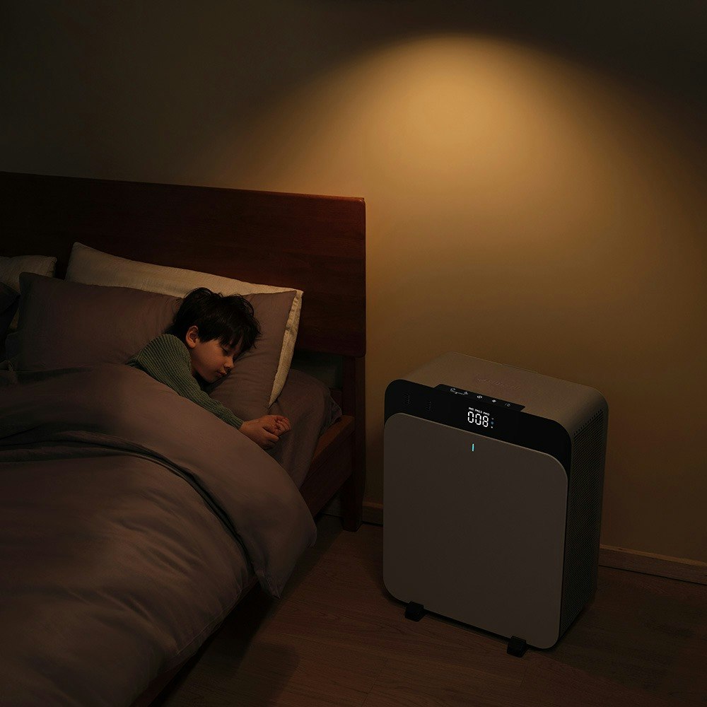 Blueair Classic Pro CP7i Air Purifier Lifestyle