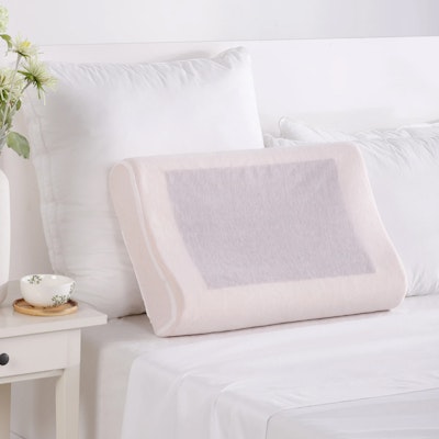 Dreamaker Copper Cooling Gel Top Contoured Memory Foam Pillow