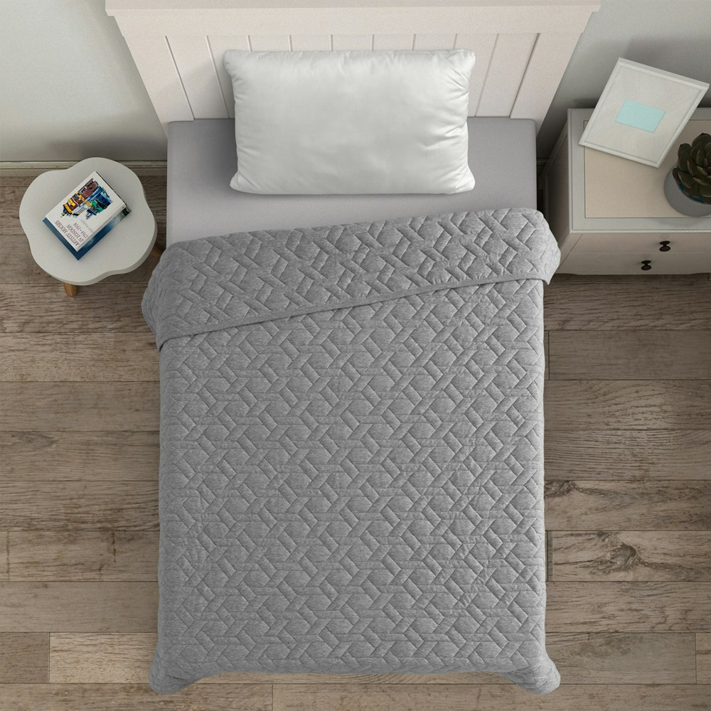 Dreamaker Cotton Jersey Quilted Blanket Grey