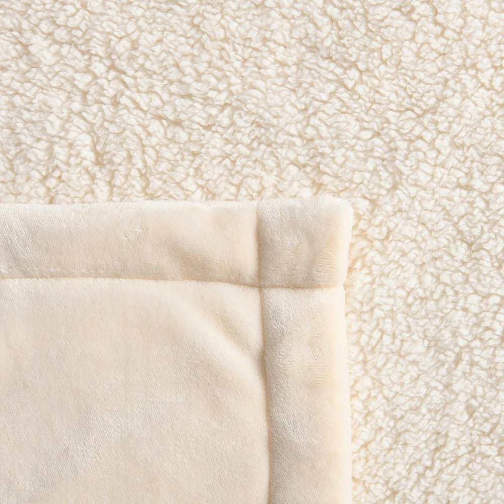 Serene Hudson Fleece and Sherpa Reverse 200 GSM Blanket