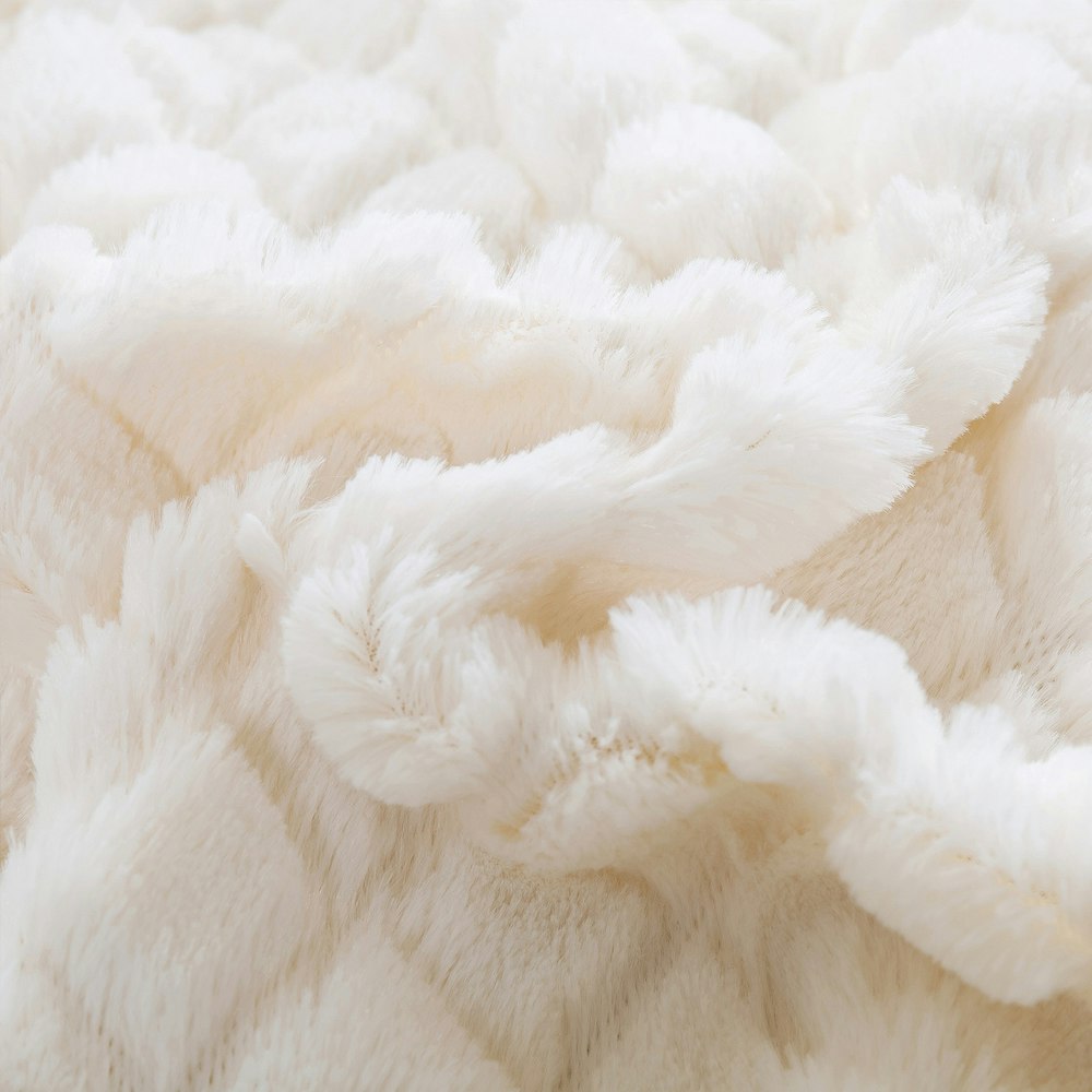 Dreamaker Teddy Fleece Embossed Quilt Cover Set