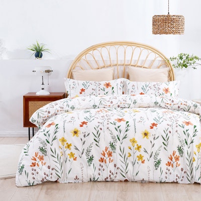 Dreamaker Cotton Printed Daisy Quilt Cover Set