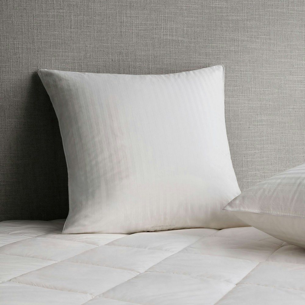 Sheridan Deluxe 50% White Goose Feather and Down Pillow European