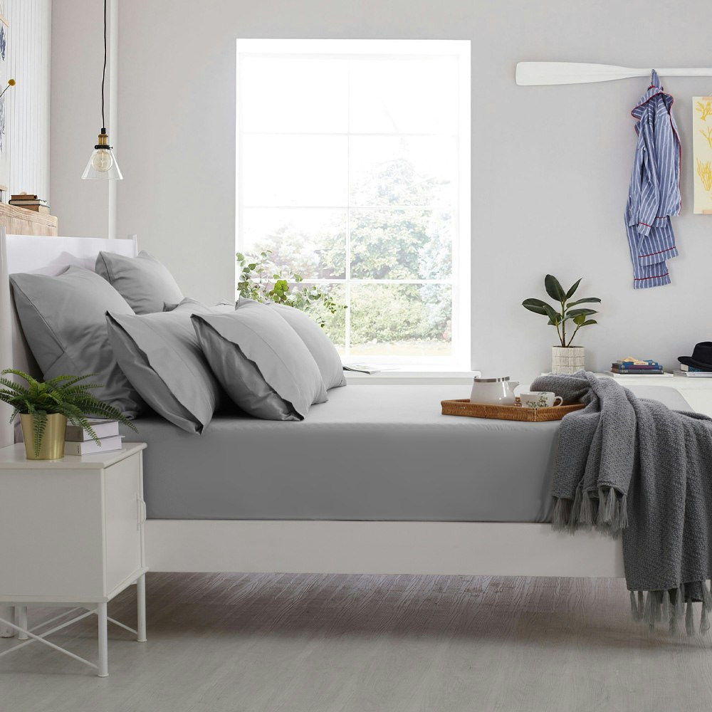 Dreamaker 500 Thread Count Cotton Sateen Fitted Sheet Platinum 2