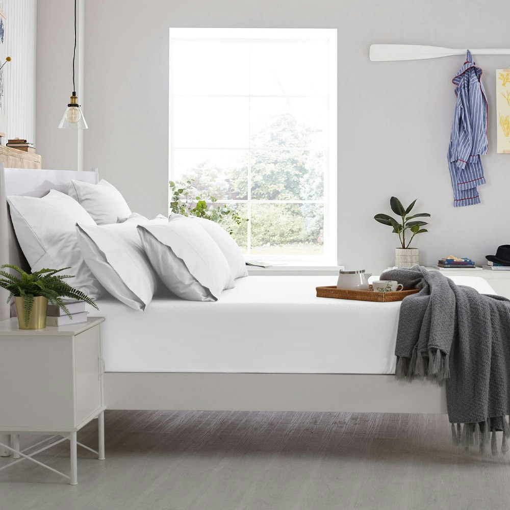 Dreamaker 500 Thread Count Cotton Sateen Fitted Sheet White 2