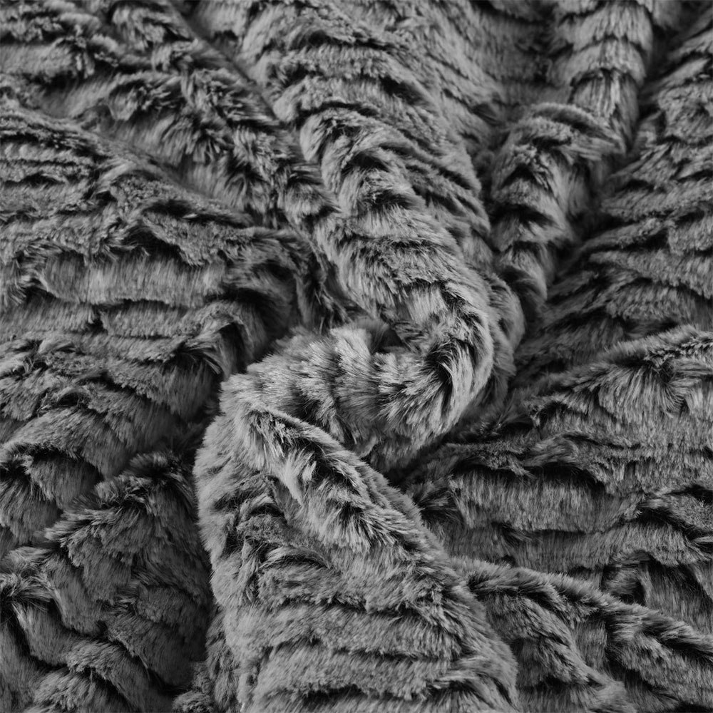 Dreamaker Faux Chinchilla Weighted Blanket 7