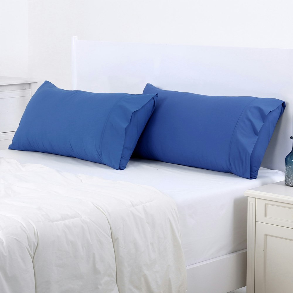 Dreamaker 250 Thread Count King Size Pillowcase