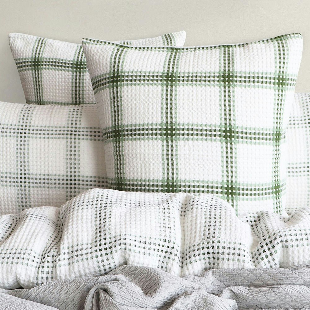 Renee Taylor Elliot Yarn Dye Waffle Quilt Cover Set 3