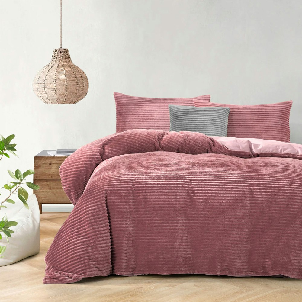 Dreamaker Embossed Teddy Fleece Quilt Cover Set