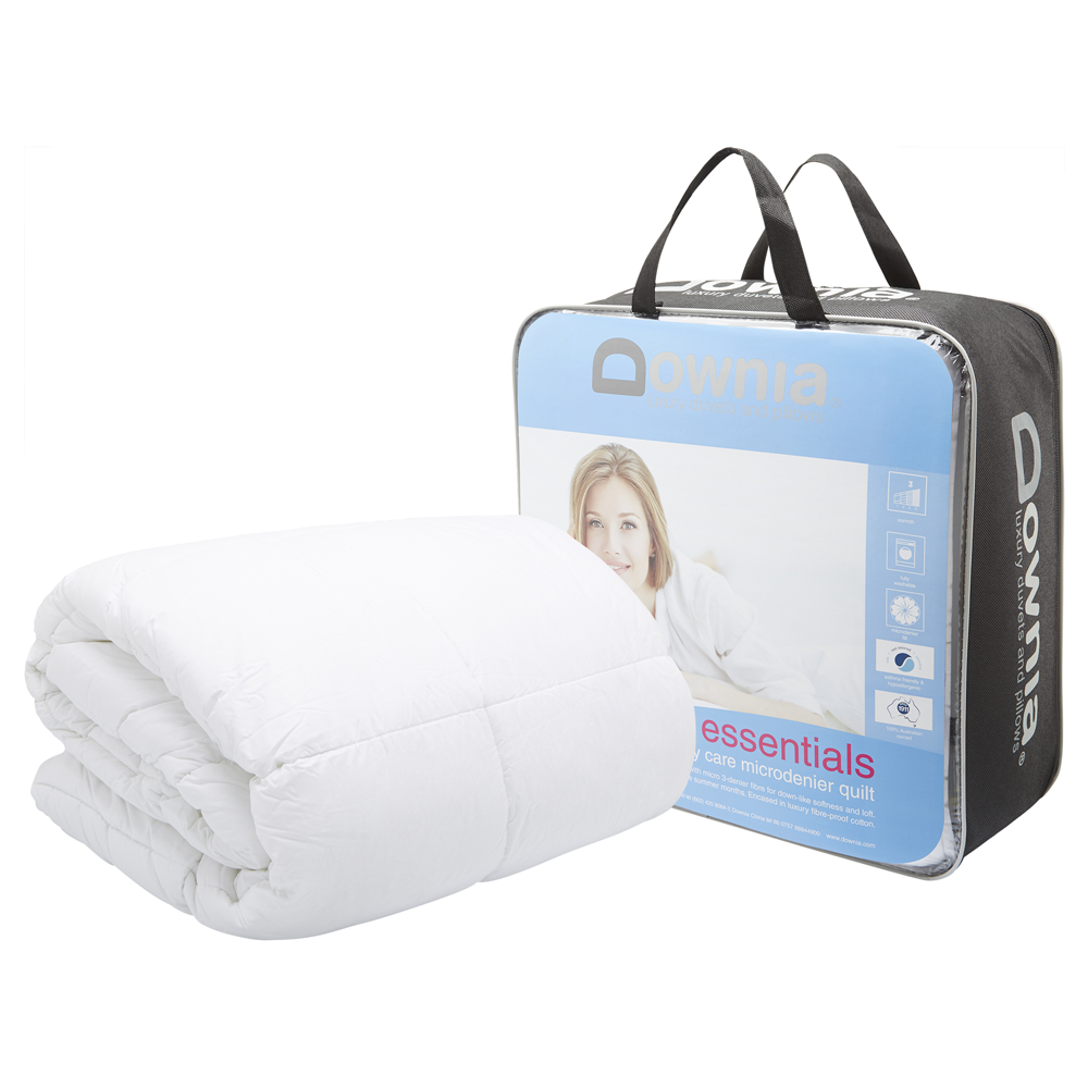 Downia Essentials Easy care Microdenier Quilt with Actual
