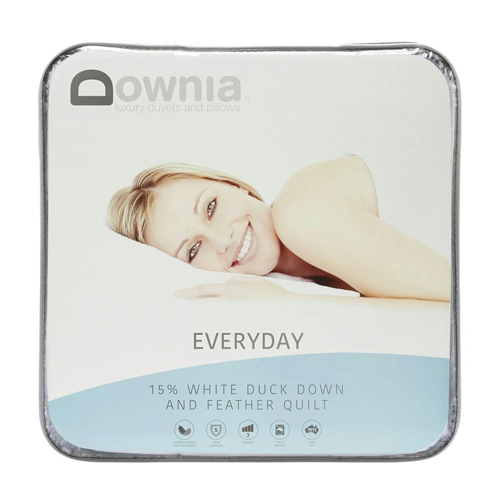 Downia 15% White Duck Down and Feather Quilt