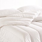 Fairydown 90% White Goose Down Quilt Duvet Lifestyle Image