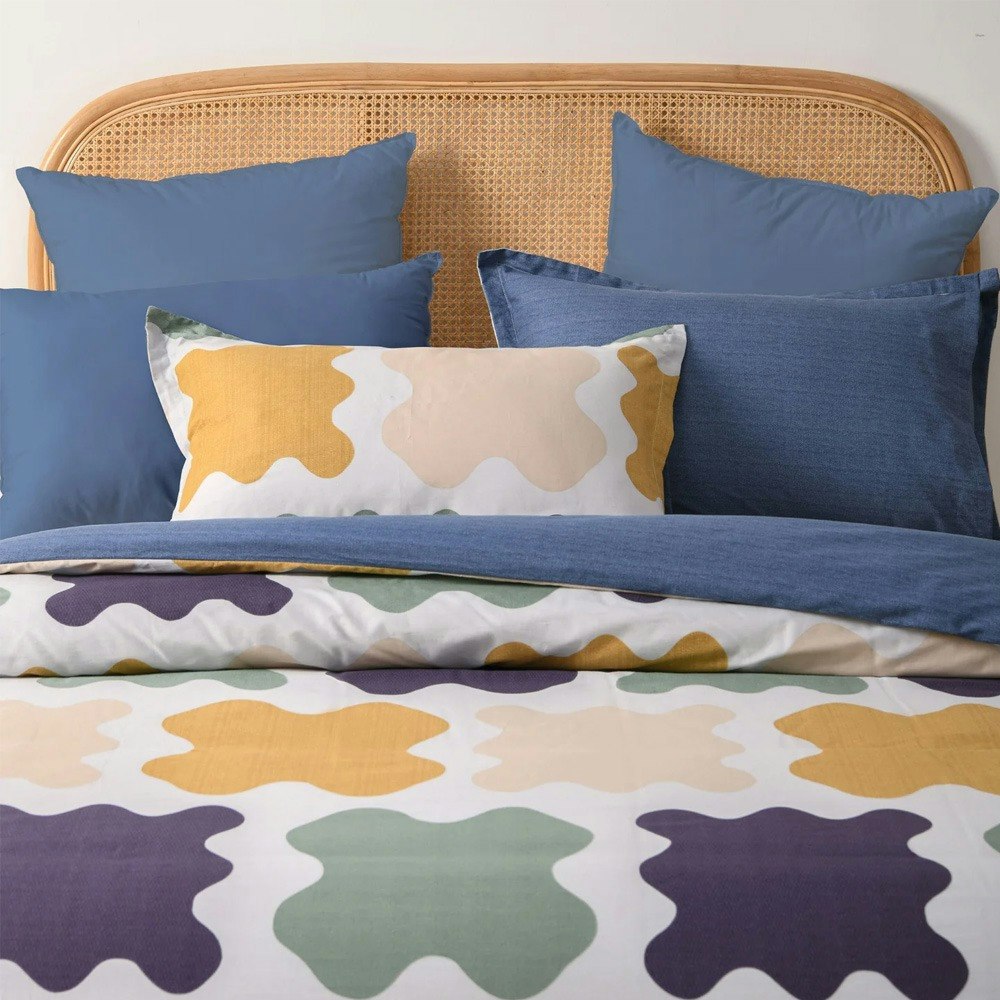 Dreamaker Farrah 100% Cotton Reversible Quilt Cover Set
