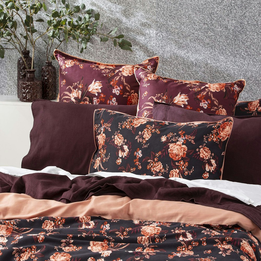 Renee Taylor Florence Plum 300 Thread Count Cotton Quilt Cover Set
