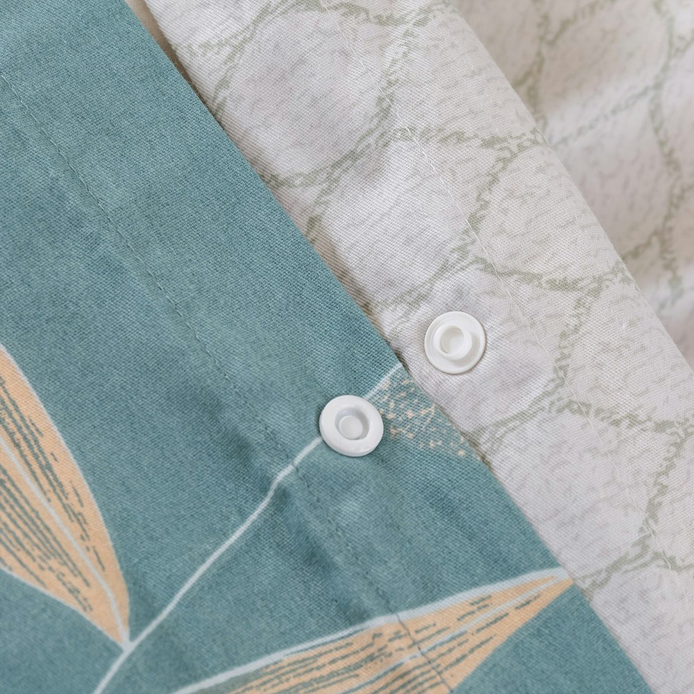 Dreamaker Foxtail 100% Cotton Reversible Quilt Cover Set