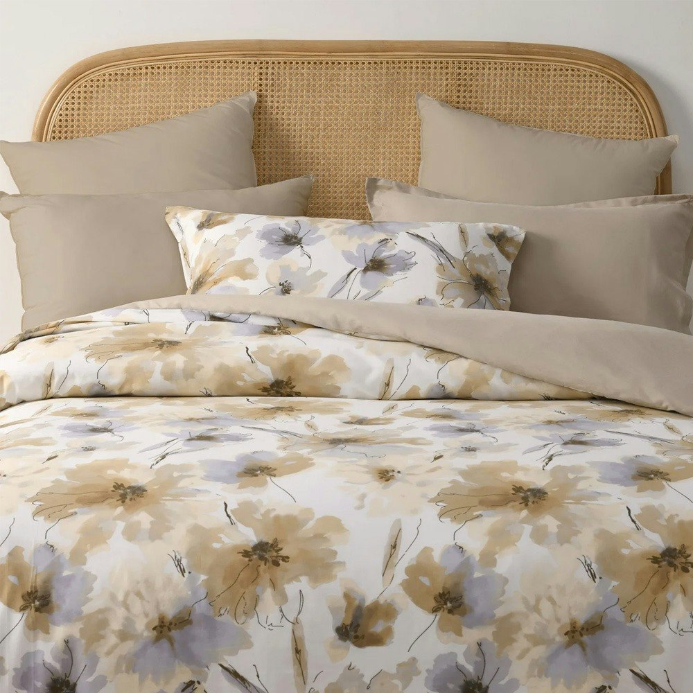 Dreamaker Gallina 100% Cotton Reversible Quilt Cover Set