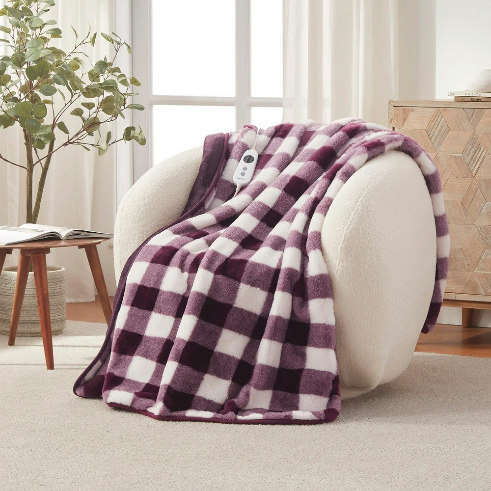 Dreamaker Gingham Plush Reversible Heated Throw Blanket