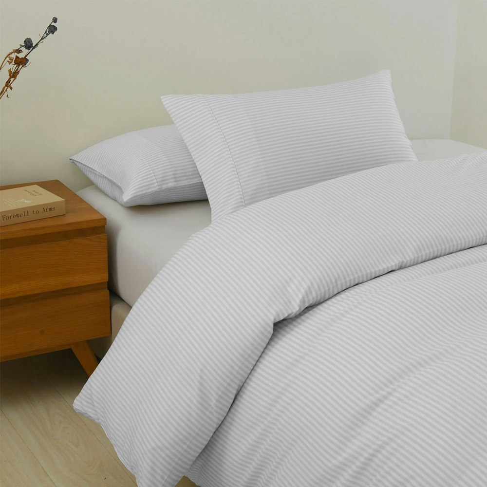 Royal Comfort Luxury Striped Linen Quilt Cover Set Grey