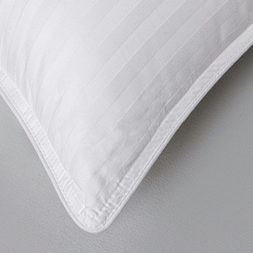 Dreamaker Hotel Collection Microfibre King Twin Pack Pillow