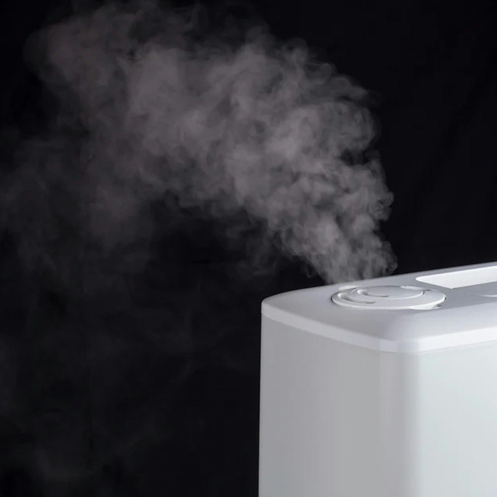 Ionmax ION 90 Ultrasonic Cool and Warm Mist Humidifier Lifestyle