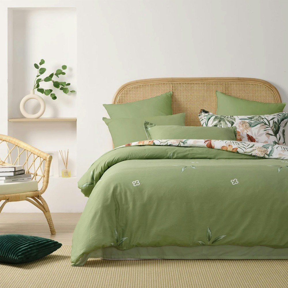 Dreamaker Isla 100% Cotton Reversible Quilt Cover Set
