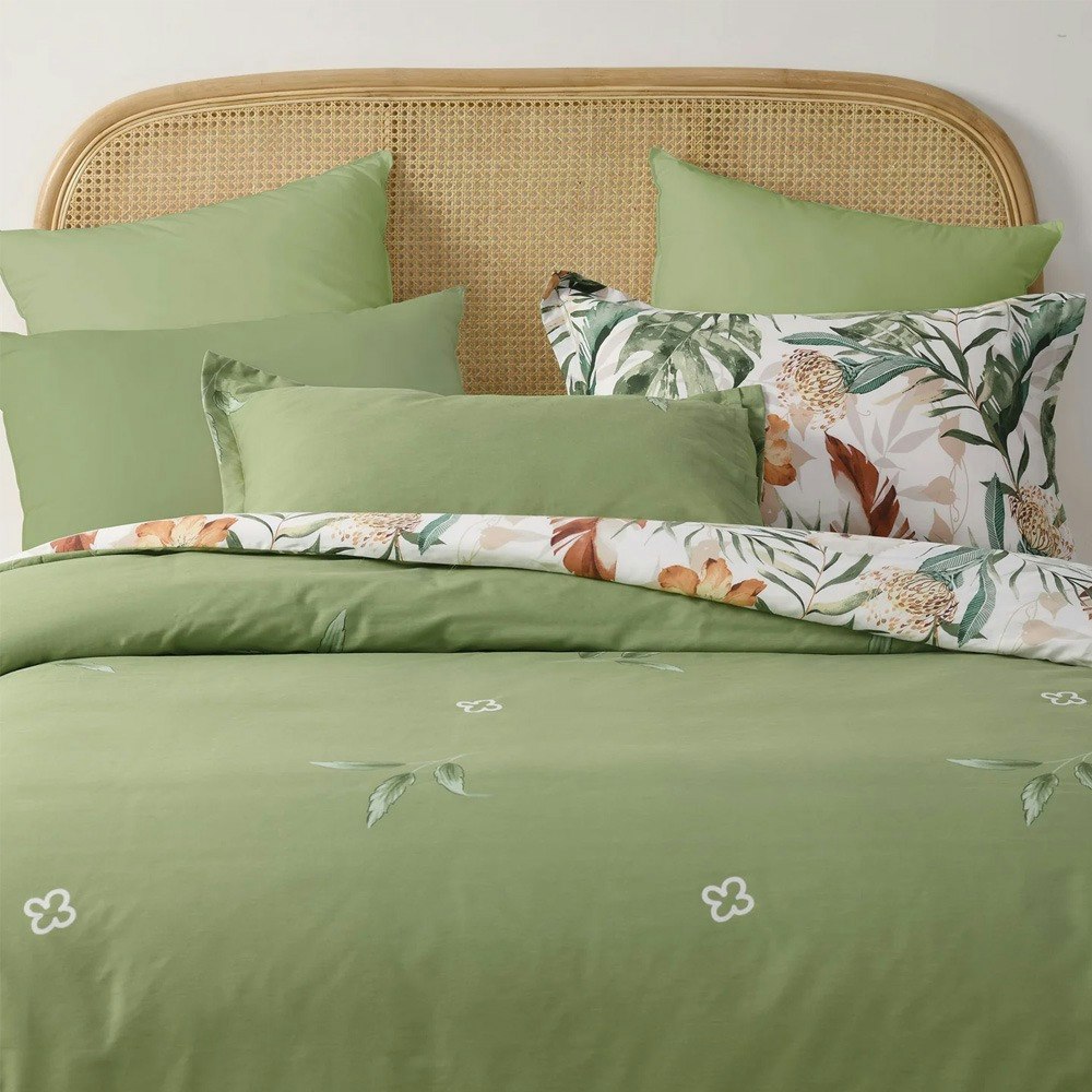 Dreamaker Isla 100% Cotton Reversible Quilt Cover Set
