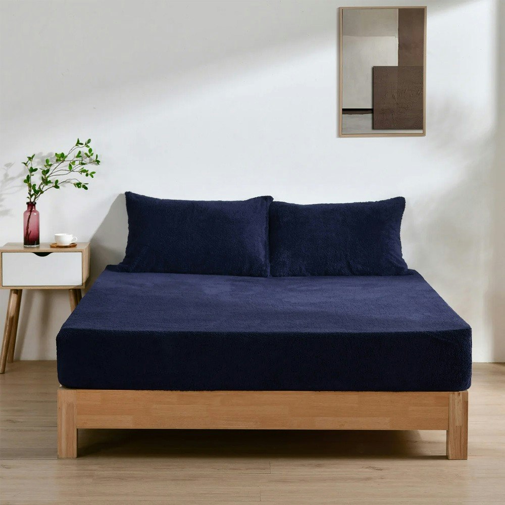 Dreamaker Jasper Teddy Fleece Combo Fitted Sheet Set Midnight Blue