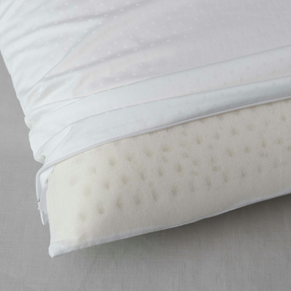 John Cotton Classic Talalay Latex Pillow High Profile Inner Cover